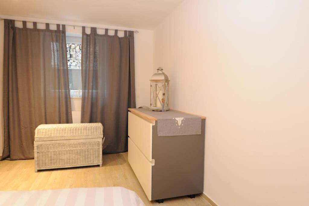 Wohnung In Stilvoller Villa ชแวร์เทอ ภายนอก รูปภาพ